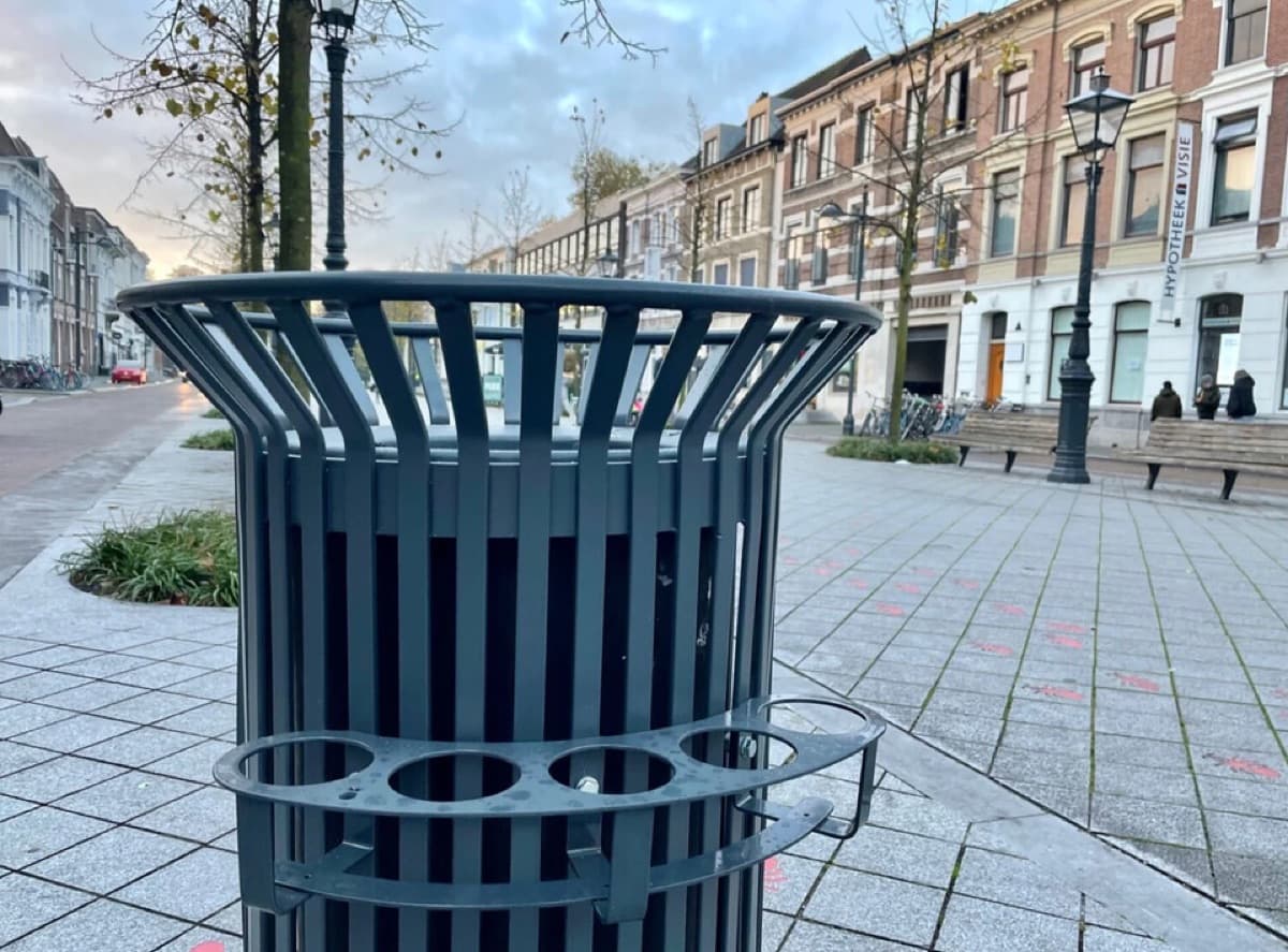 Outdoor Park Litter Bin 80L